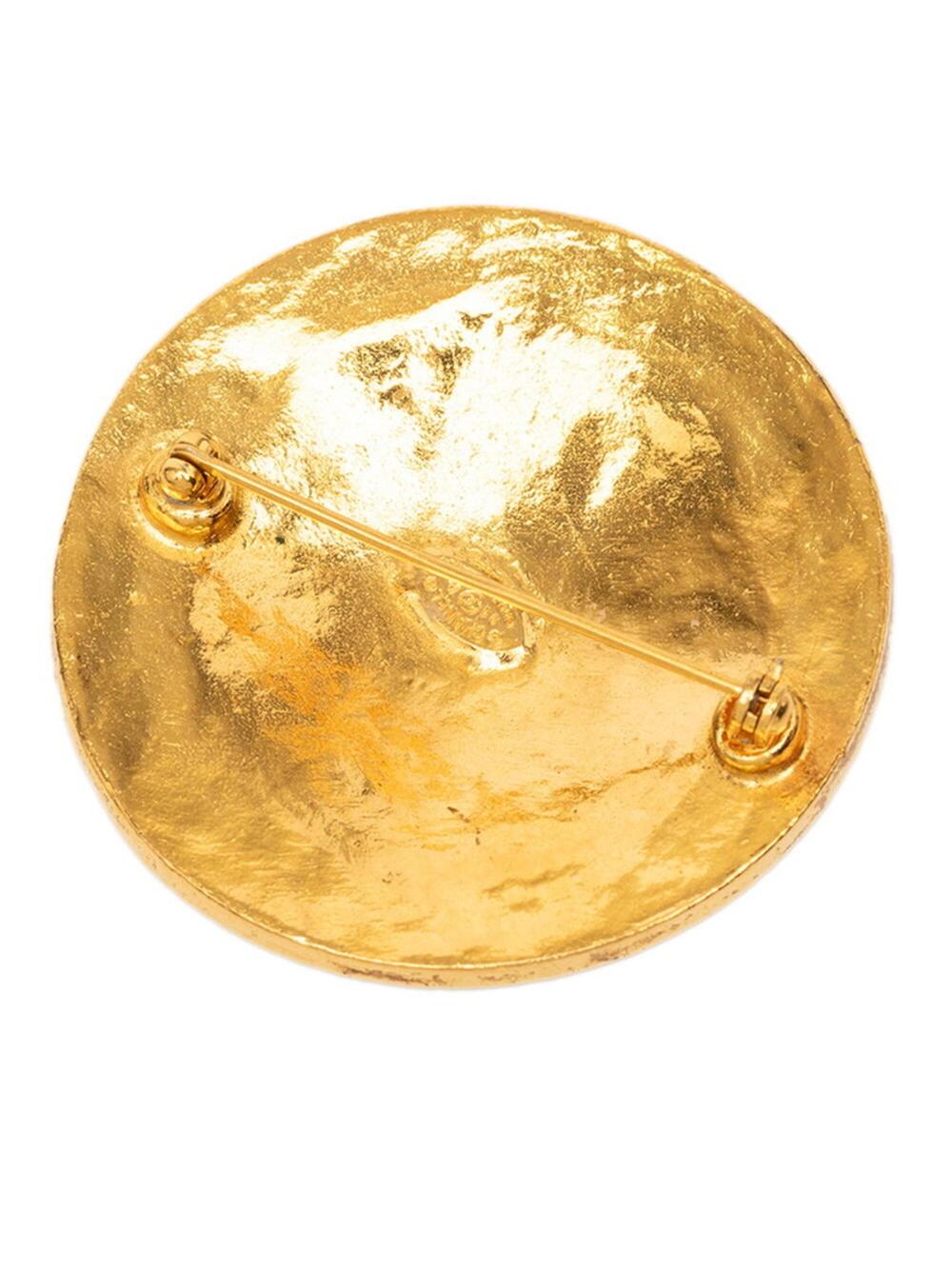 Chanel Cc Logo Round Brooch Metal #275868C93B - Picture 2 of 3